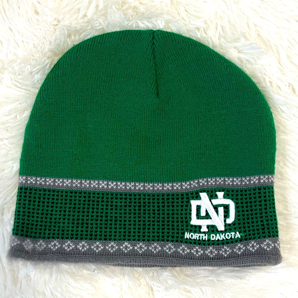 University of North Dakota Fighting Hawks Beanie – Green Knit Winter Hat – OSFA